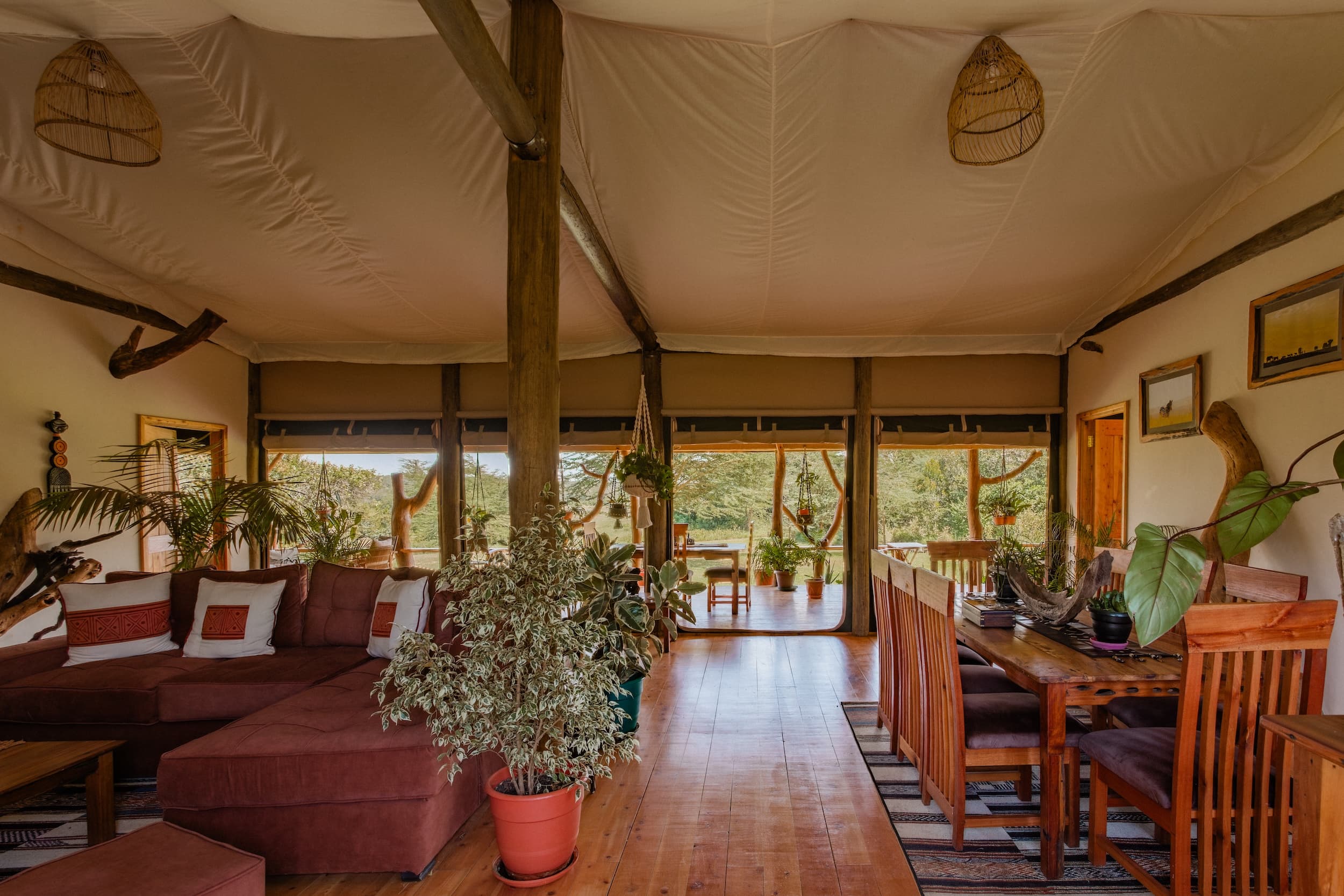 Two bedroom cottage lounge